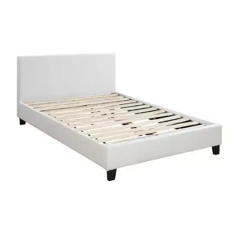Lit Queen en bois de peuplier et MDF avec tête de lit capitonnée en similicuir 43''H x 83''W Blanc
