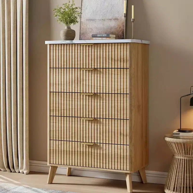 Commode à 5 tiroirs cannelée en MDF 80 cm (L) x 120 cm (H)