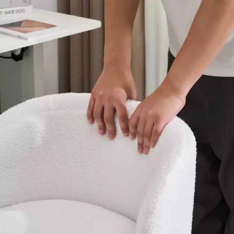 Chaise de bureau pivotante sans accoudoirs Teddy en tissu avec hauteur réglable et dossier incurvé blanc
