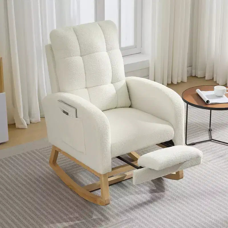 Fauteuil à bascule en bois avec revêtement en lin, repose-pieds et pochette latérale